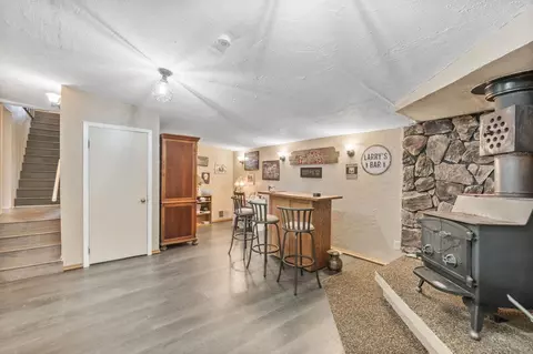 Entry Way - 716 E 13th St, Sumner, IA 50674 photo 1 of 3