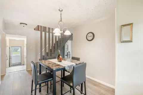 Dining - 716 E 13th St, Sumner, IA 50674 photo 2 of 2