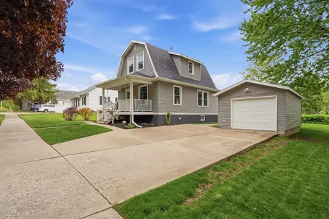 Other - 330 S Walnut Ave, New Hampton, IA 50659 photo 1 of 3