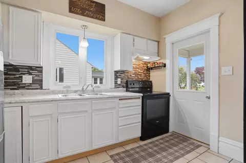 Kitchen - 330 S Walnut Ave, New Hampton, IA 50659 photo 2 of 3