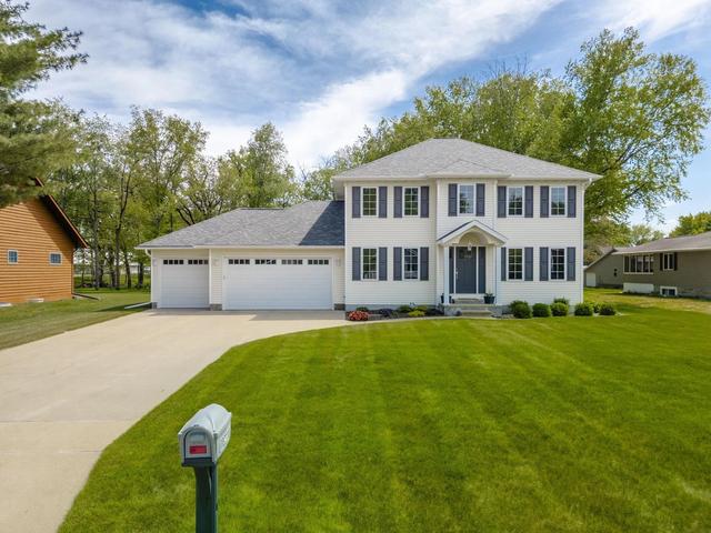 506 Cedar Dr, Fairbank, IA 50629
