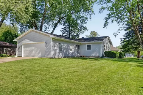 318 Westbourne Rd, Waterloo, IA 50701
