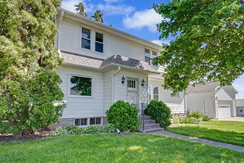 12119 S Hudson Rd, Hudson, IA 50643