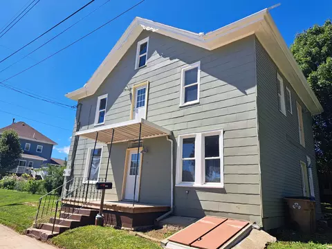 1903 New Vienna Rd, New Vienna, IA 52065
