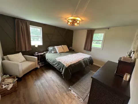 Bedroom - 1106 Main St, Elgin, IA 52141 photo 3 of 3