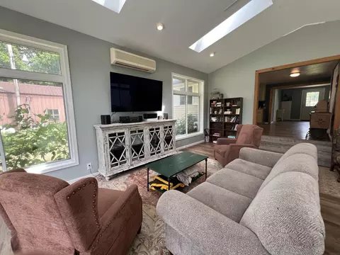 Living - 1106 Main St, Elgin, IA 52141 photo 3 of 3