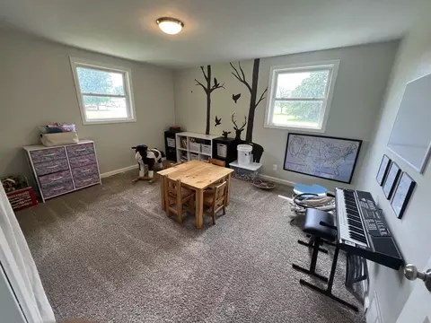 Bedroom - 1106 Main St, Elgin, IA 52141 photo 1 of 3
