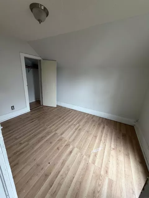 Bedroom - 1307 10th St, Eldora, IA 50627 photo 2 of 3