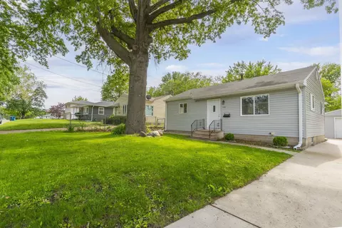1228 Lyon Ave, Waterloo, IA 50702