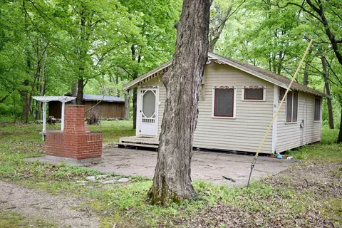 34173 Golf Course Rd, Osage, IA 50461