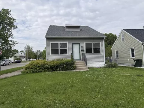 301 Bertch, Waterloo, IA 50701