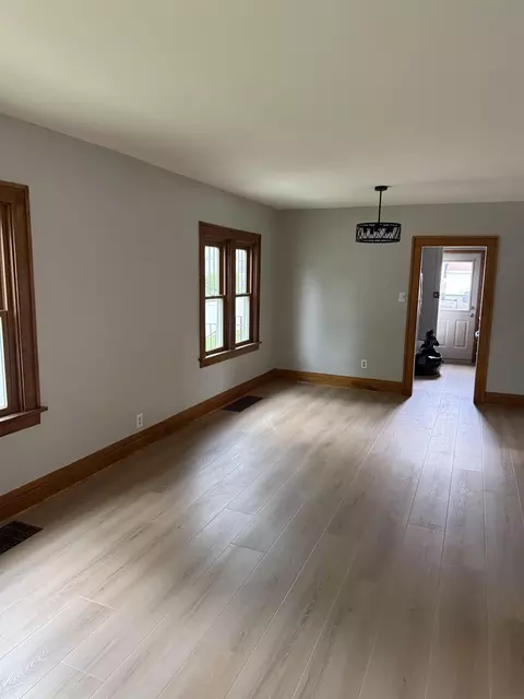 Living - 301 Bertch, Waterloo, IA 50701 photo 2 of 3