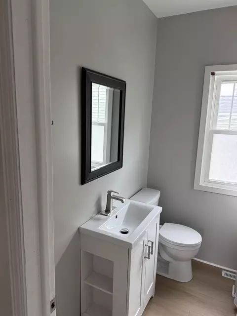 Bath - 301 Bertch, Waterloo, IA 50701 photo 1 of 1