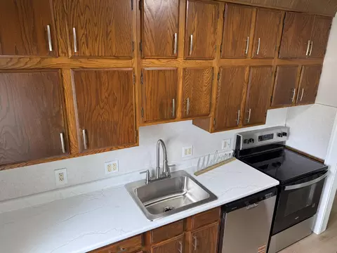 Kitchen - 301 Bertch, Waterloo, IA 50701 photo 3 of 5
