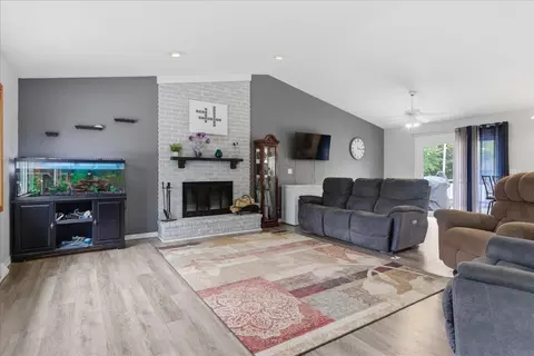 Other - 307 Lambeth Rd, Waterloo, IA 50701 photo 7 of 16