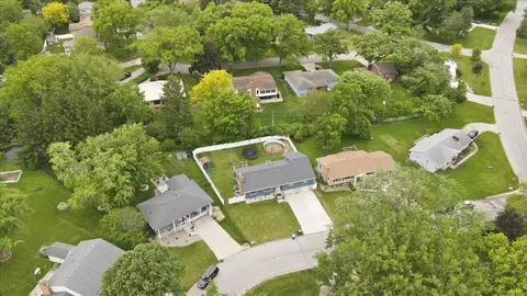 View/Area - 307 Lambeth Rd, Waterloo, IA 50701 photo 1 of 3