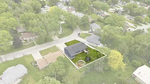 View/Area - 307 Lambeth Rd, Waterloo, IA 50701 photo 2 of 3