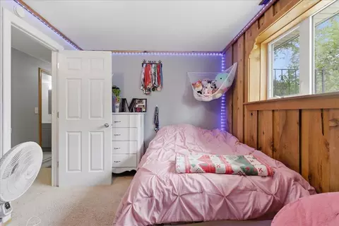 Bedroom - 307 Lambeth Rd, Waterloo, IA 50701 photo 8 of 10