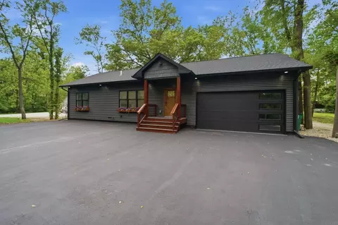 840 Grand Blvd, Evansdale, IA 50707