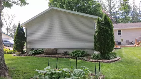 Exterior - 207 2nd St, Frederika, IA 50631 photo 3 of 7