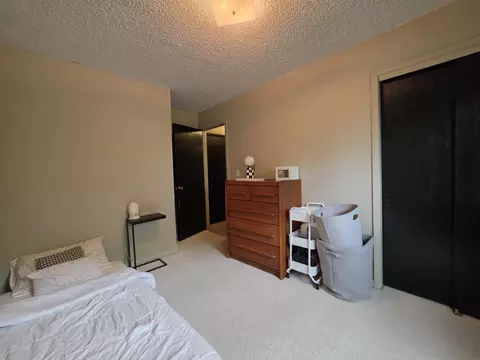 Bedroom - 149 Vera Dr, Waterloo, IA 50701 photo 2 of 4
