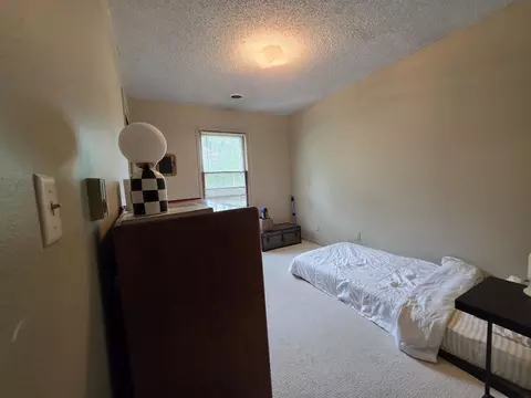 Bedroom - 149 Vera Dr, Waterloo, IA 50701 photo 3 of 4