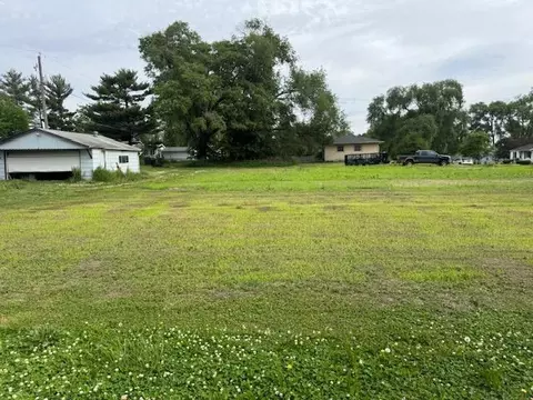 Plainview & Shirley Street, Waterloo, IA 50707