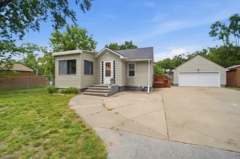 1415 Dearborn Ave, Waterloo, IA 50707 photo 34