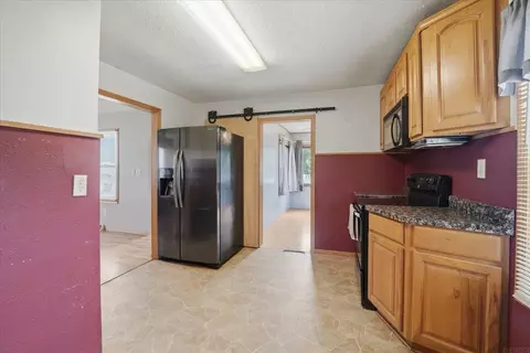 1415 Dearborn Ave, Waterloo, IA 50707 photo 14