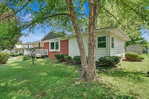 Other - 443 S Hackett Rd, Waterloo, IA 50701 photo 2 of 12