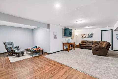 Other - 1115 Partridge Ln, Waterloo, IA 50701 photo 9 of 10