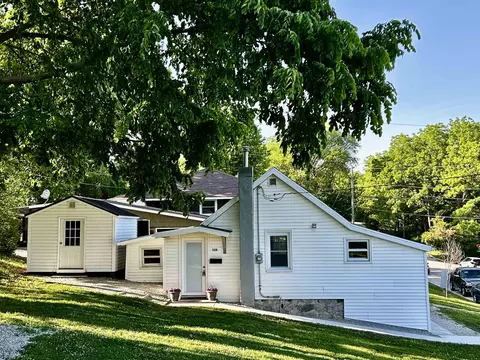 508 Plum St, Decorah, IA 52101
