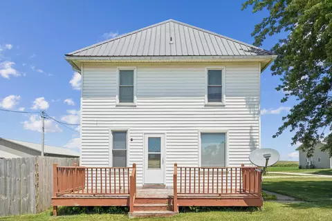 201 9th St N, Quasqueton, IA 52326