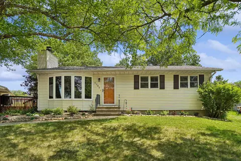 5703 Aster Ln, Waterloo, IA 50701