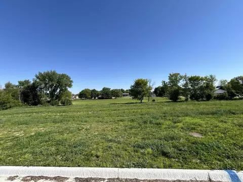 110 Maverick Ln, Riceville, IA 50466