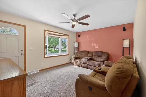 Living - 321 Devlin Cir, Cedar Falls, IA 50613 photo 4 of 4