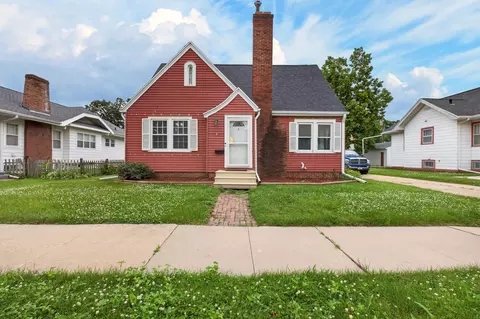 428 Kingsley Ave, Waterloo, IA 50701