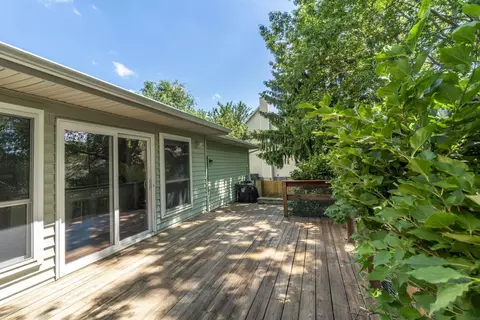 Exterior - 711 Hearthside Dr, Cedar Falls, IA 50613 photo 5 of 8
