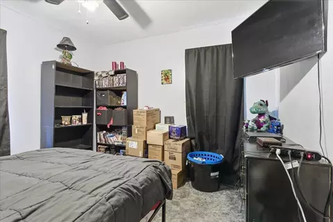 Bedroom - 2227 E 4th St, Waterloo, IA 50703 photo 3 of 4