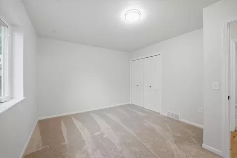 Bedroom - 206 E Miranda St, Shell Rock, IA 50670 photo 3 of 5