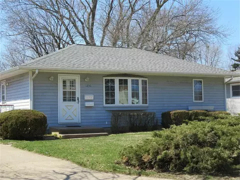 1236 Sheerer Ave, Waterloo, IA 50701