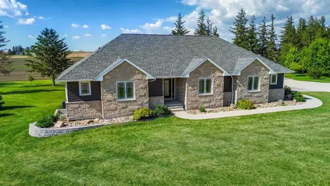 32125 160th St, Dike, IA 50624