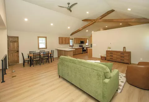 814 Greeley St, Nashua, IA 50658