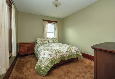 Bedroom - 107 E Prospect St, Shell Rock, IA 50670 photo 4 of 5