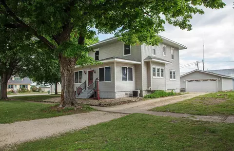 Other - 107 E Prospect St, Shell Rock, IA 50670 photo 2 of 7