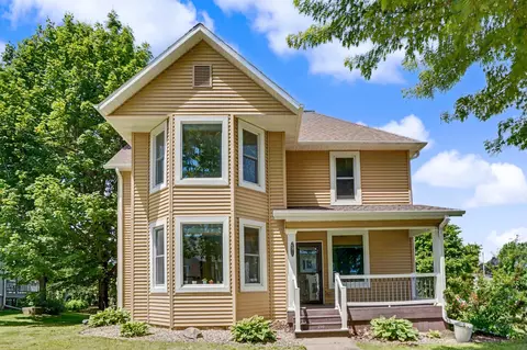500 S Page St, Monona, IA 52159