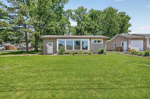 1503 Hammond Ave, Waterloo, IA 50702