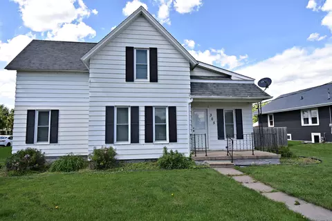 305 Hawley St, Jesup, IA 50648