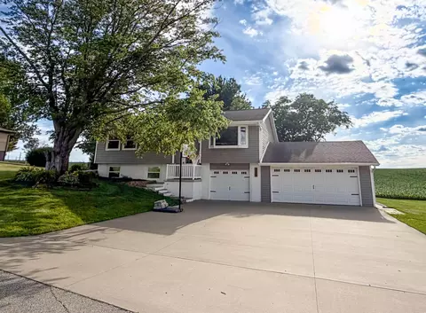 705 6th St, Union, IA 50258