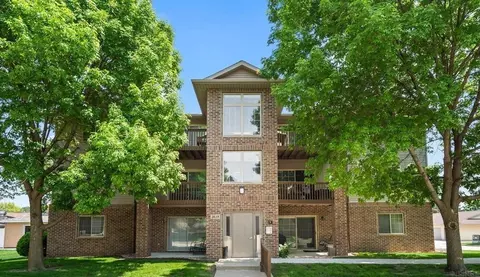 3619 Pheasant Ln #4, Waterloo, IA 50701